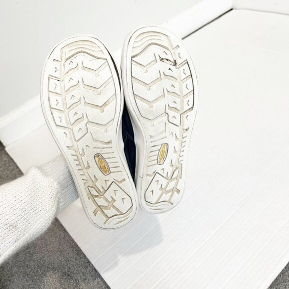 🌷SALE Keen Elsa Slip On Sneakers Size 7.5 Navy Blue and White Canvas Fabric - Picture 6 of 10